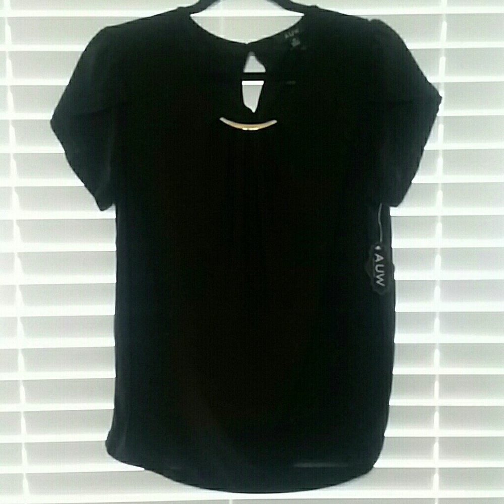 NWT Black Blouse